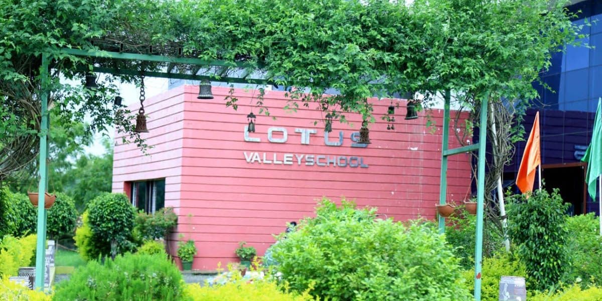 LOTUS VALLEY SCHOOL
