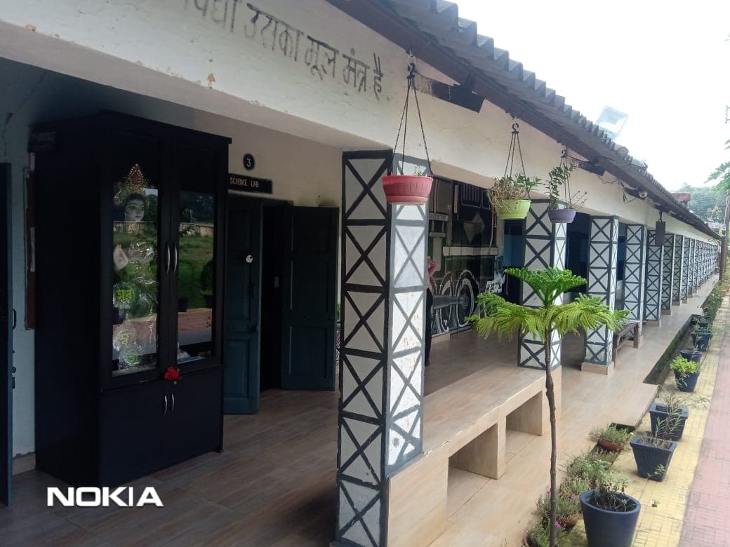 SOUTH EAST CENTRAL RAILWAY MIXED HIGH SCHOOL