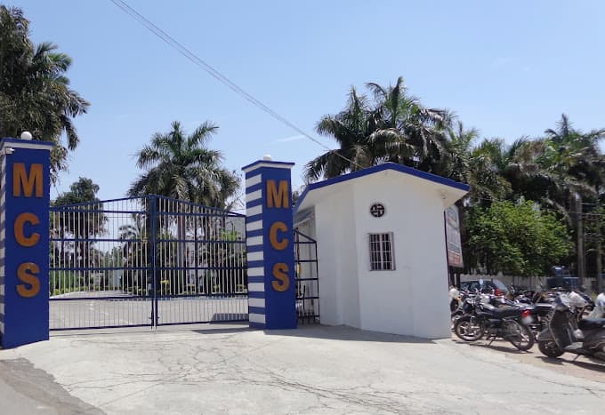 MONTESSORI CAMBRIDGE SCHOOL