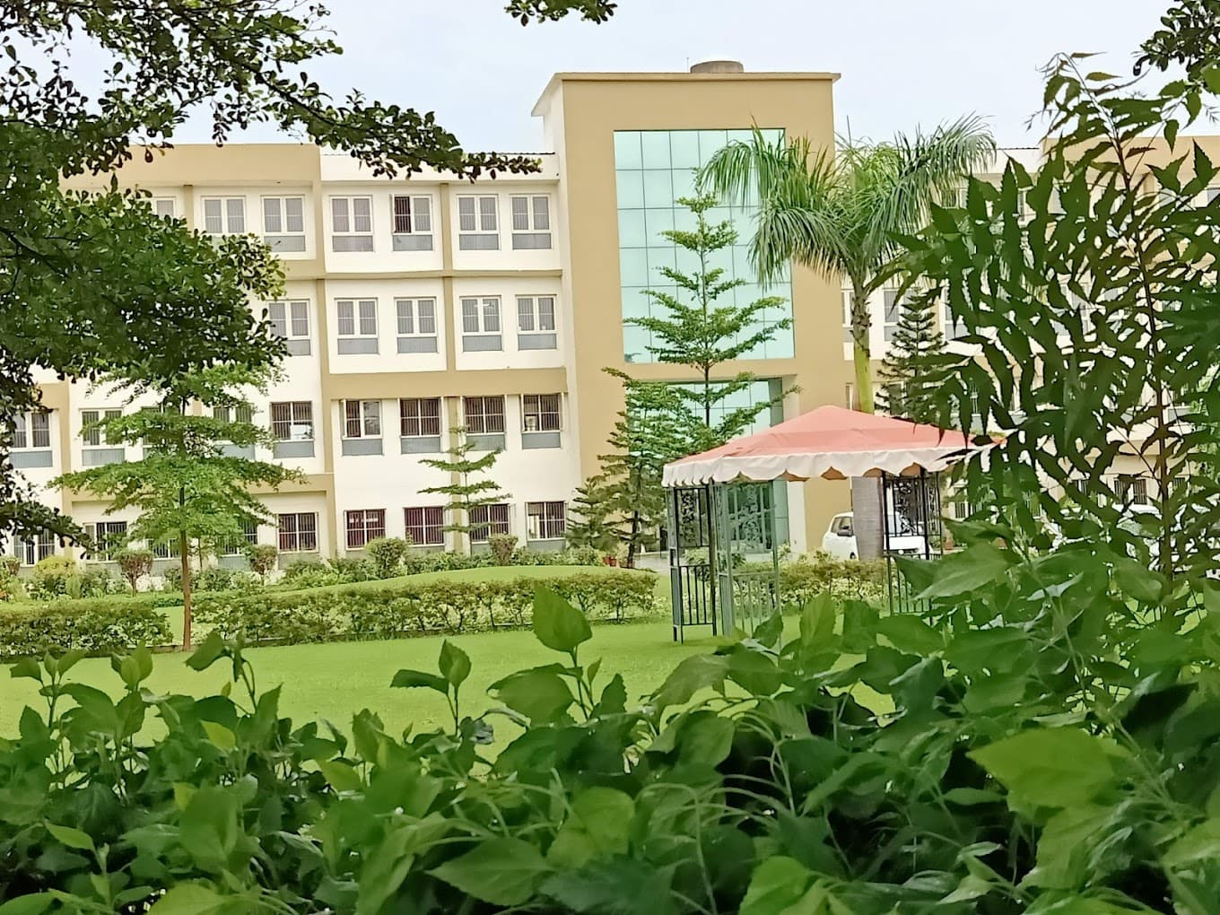 M R CITI PUBLIC SCHOOL