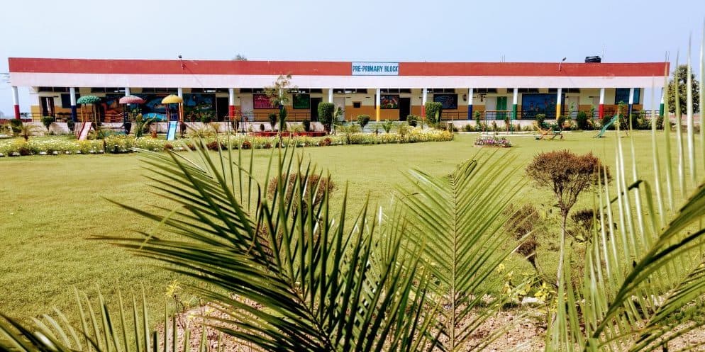 POLICE DAV PUBLIC SCHOOL