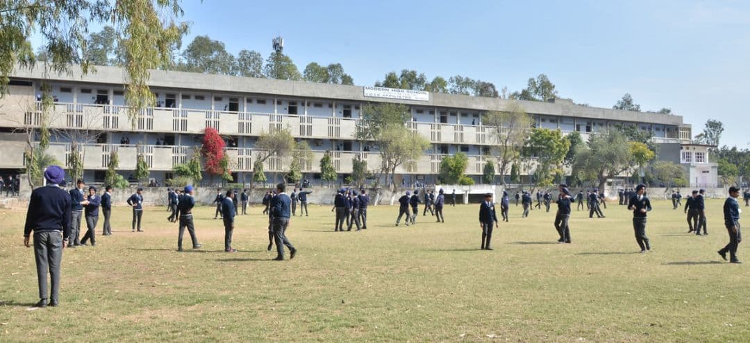 MODERN HIGH SCHOOL