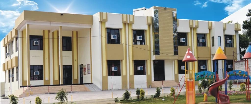 SUKHJINDER MEMORIAL PUBLIC SCHOOL