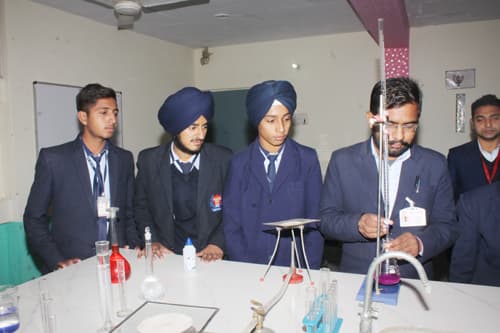 ALPINE VALLEY PUBLIC SCHOOL, AKALIA