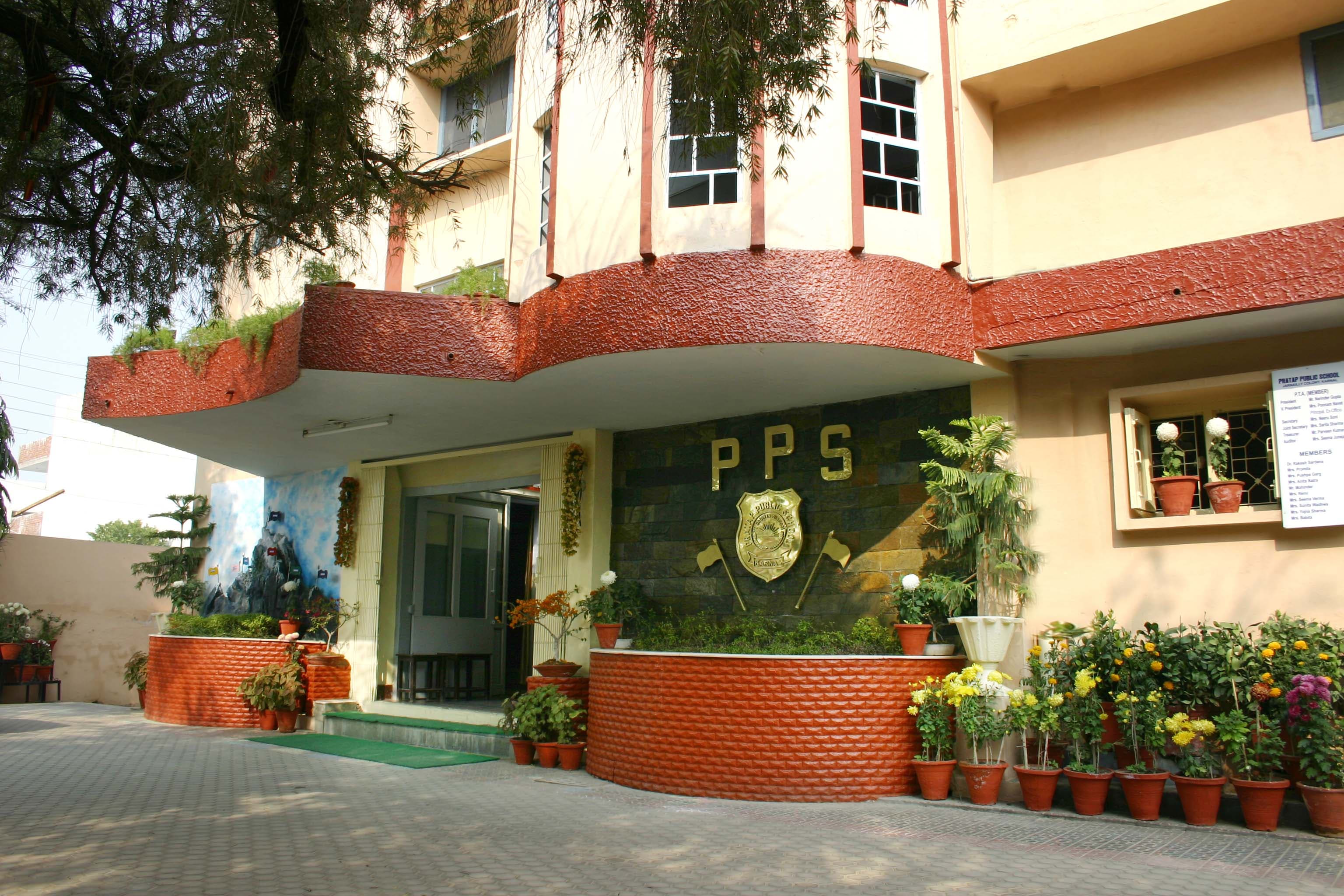 PRATAP PUBLIC SCHOOL