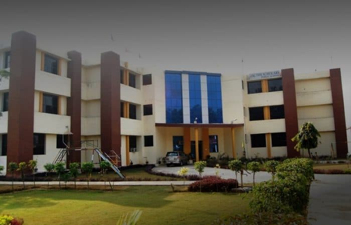 THE SCHOLARS PUBLIC SCHOOL