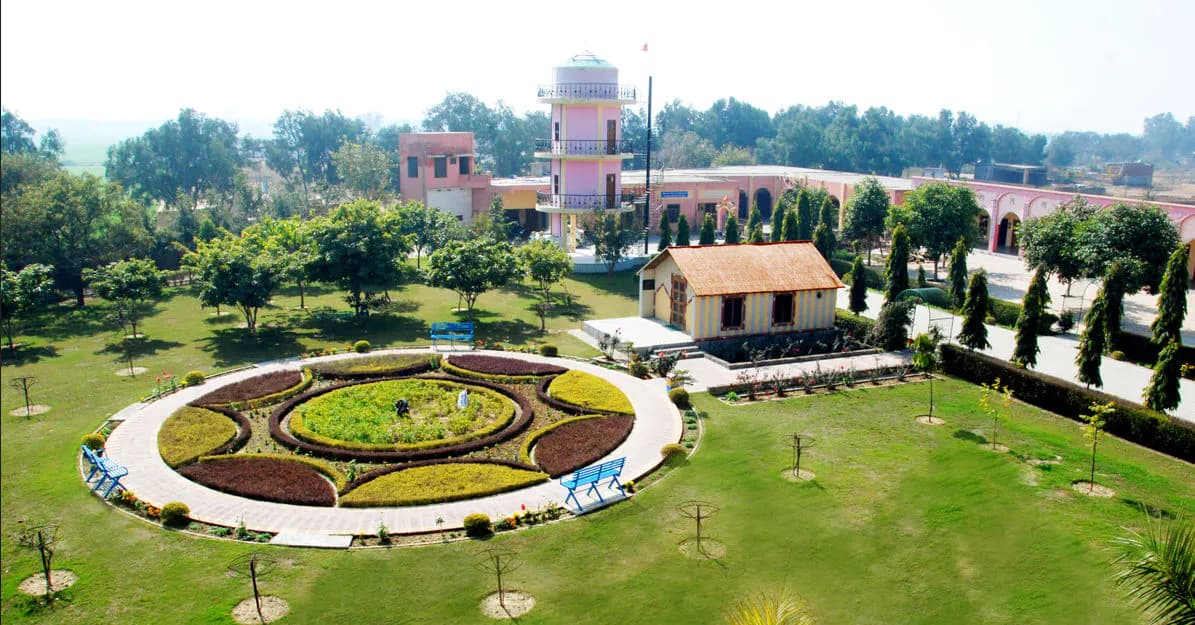 GURUKUL HIGH SCHOOL BHAIYAPUR LADHOUT