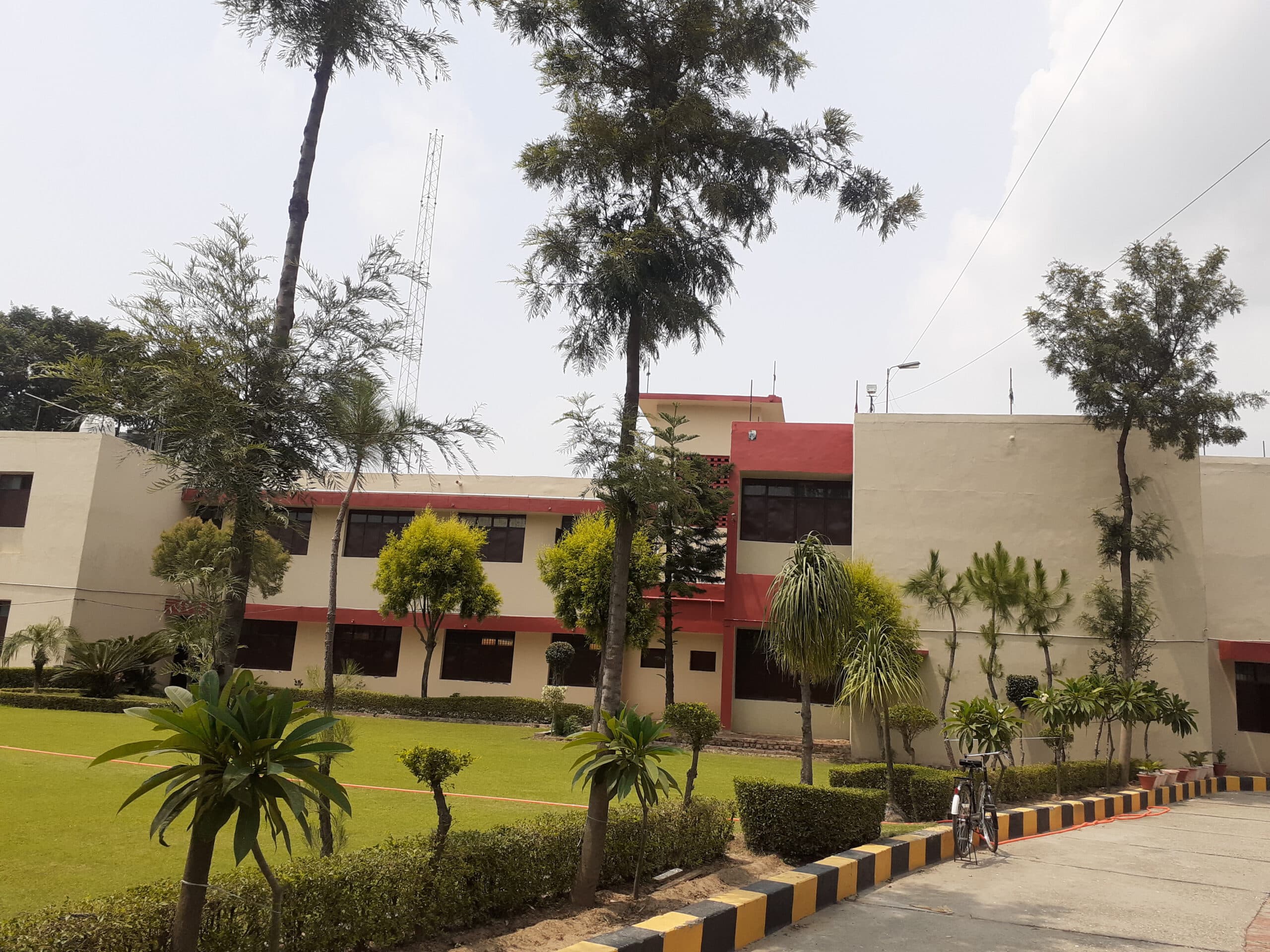 K.V.M.SR.SECONDARY SCHOOL
