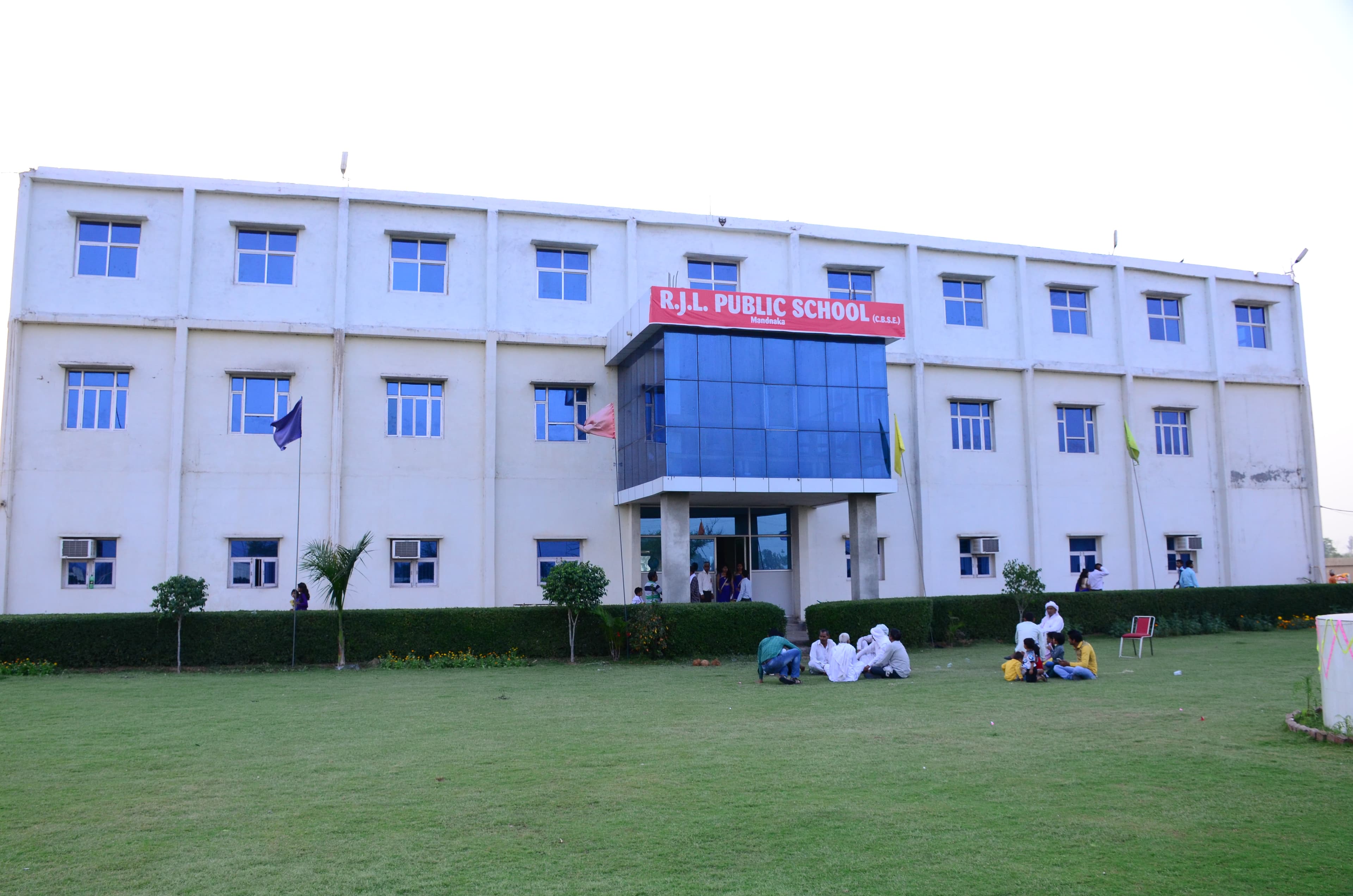 R J L PUBLIC SCHOOL