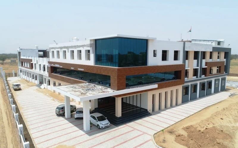SHREE RAM INTERNATIONAL SCHOOL