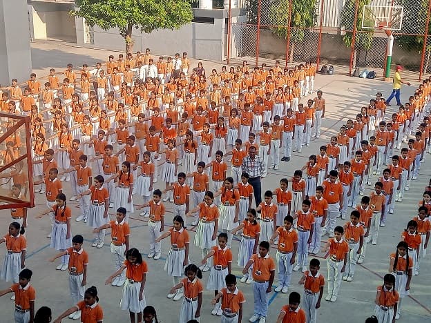 OXFORD PUBLIC SECONDARY SCHOOL