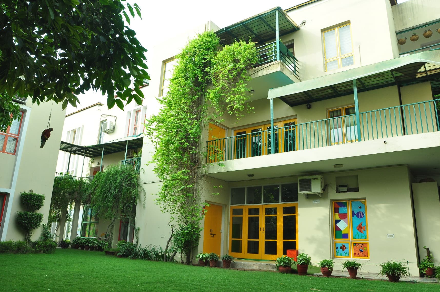 The Sixth Element School