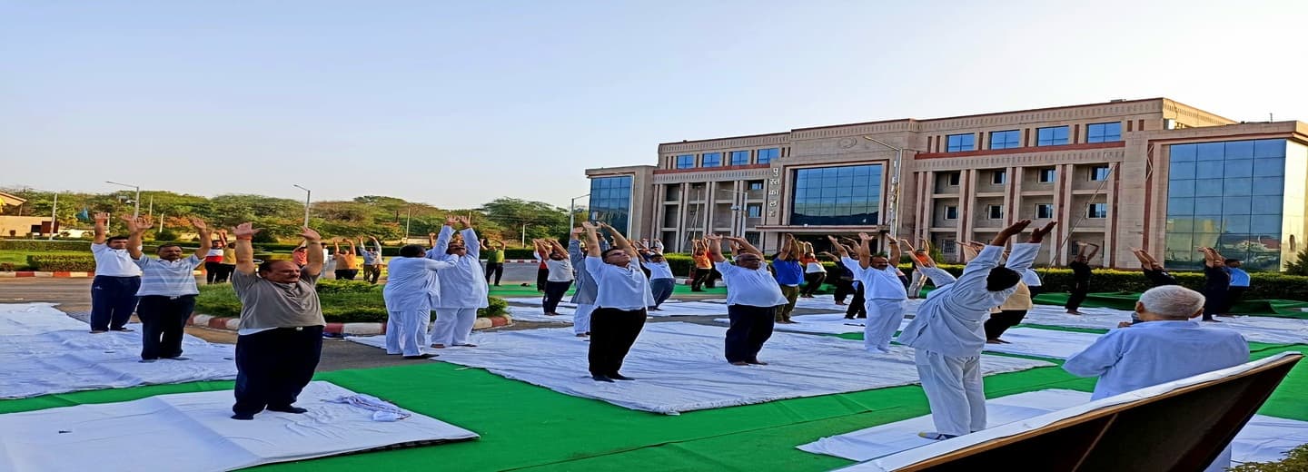 Rajmata Vijayaraje Scindia Krishi Vishwavidyalaya campus