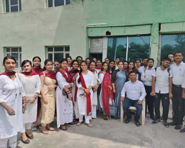 Meenakshi College of Education for Girls Balabgarh campus