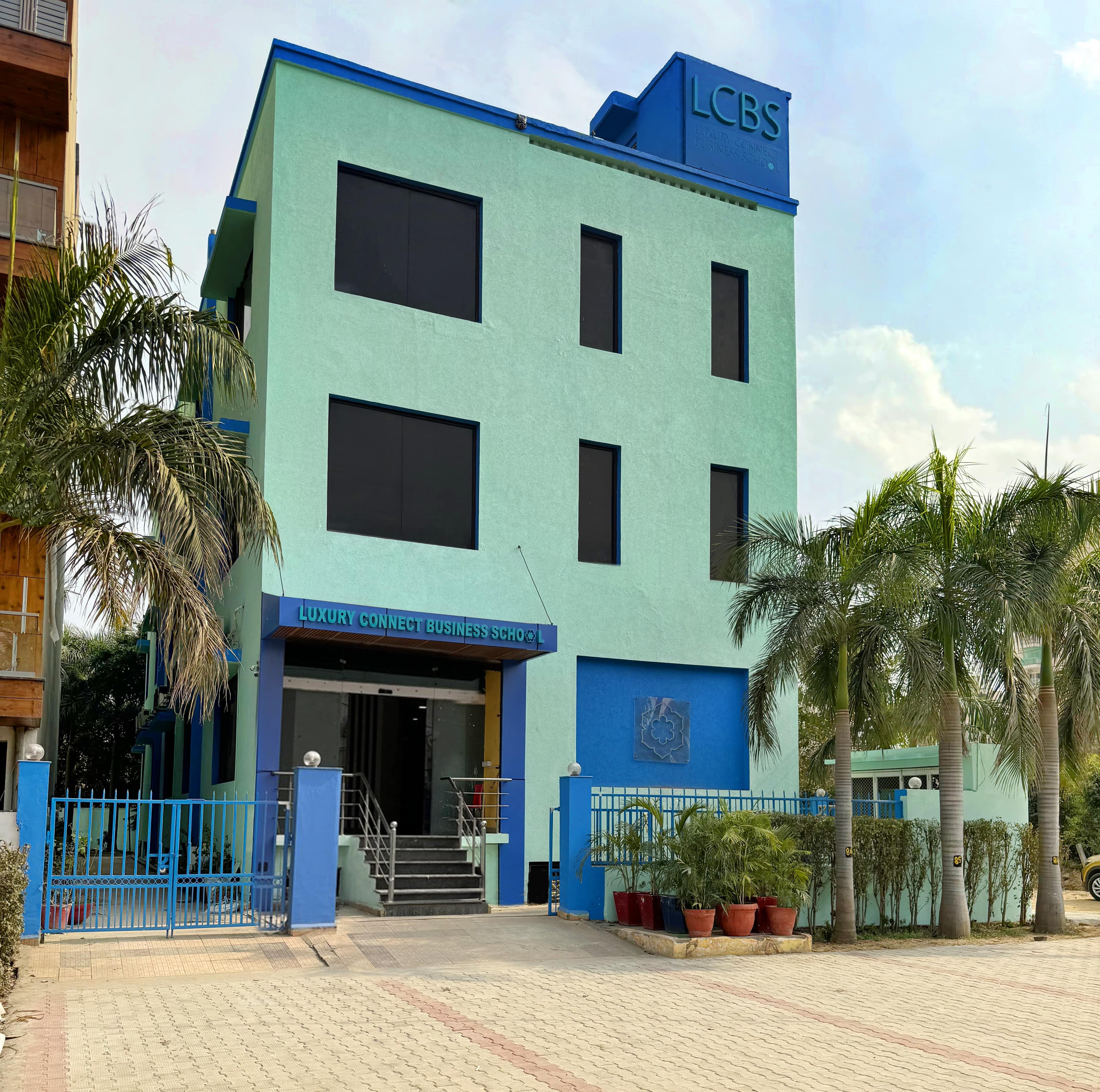 Luxury Connect Business School campus