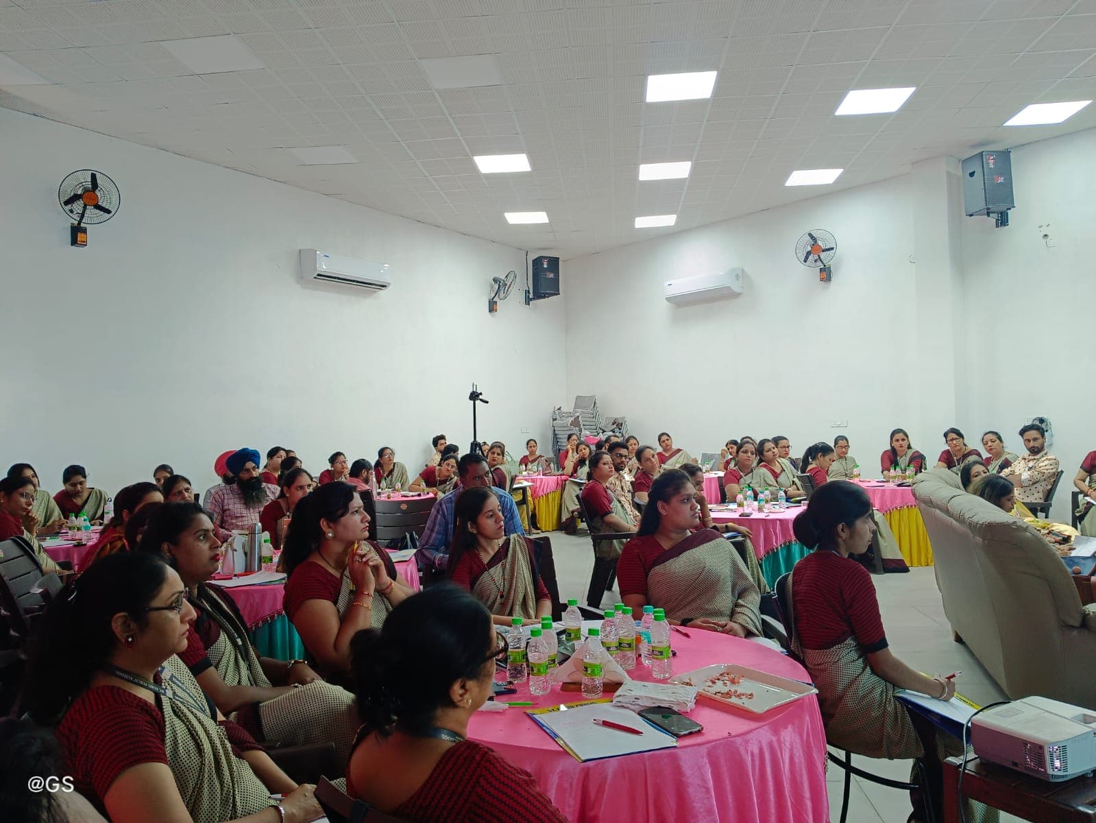 ST. FARID PUBLIC SCHOOL