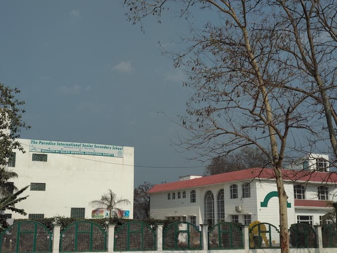 THE PARADISE INTERNATIONAL SCHOOL