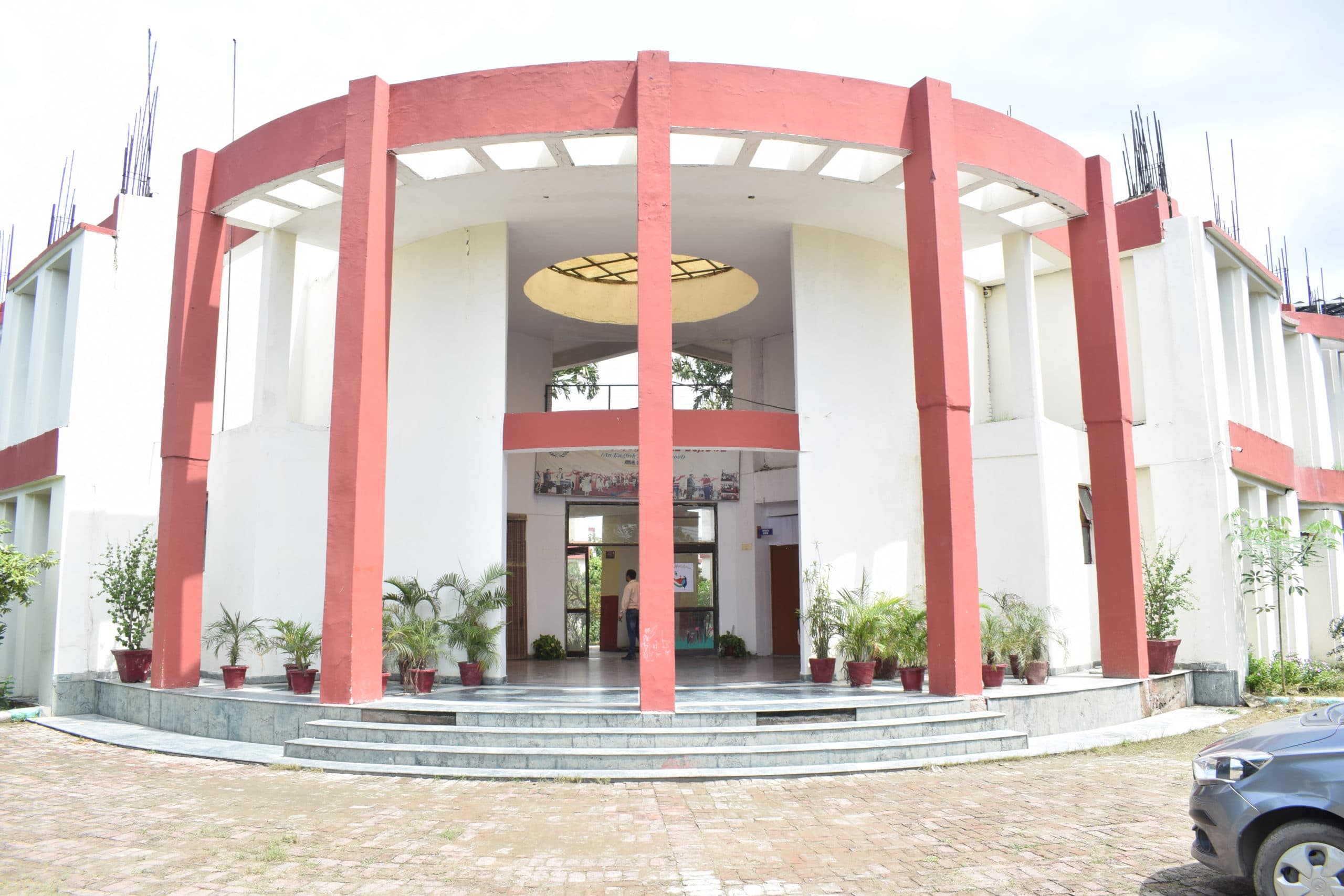 Mbs International School