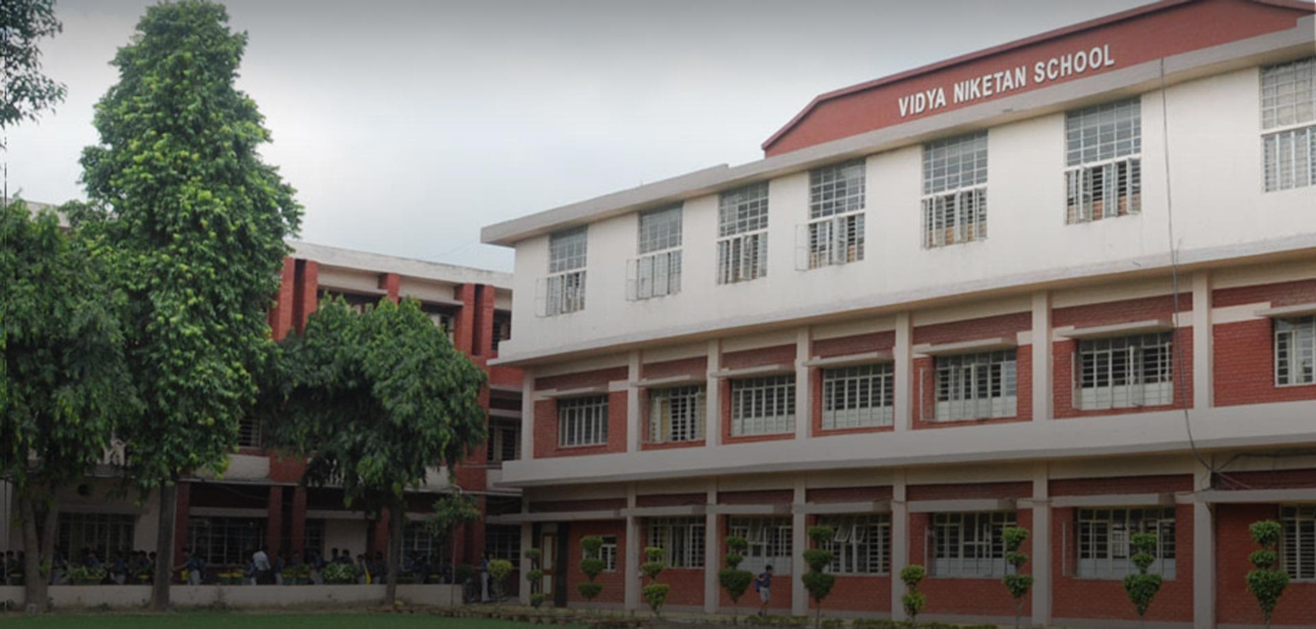 VIDYA NIKETAN SCHOOL