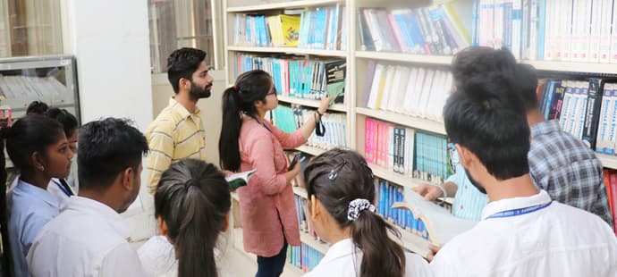 Desh Bhagat University campus