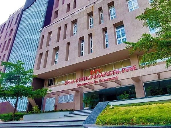 Dr. D.Y. Patil Vidyapeeth campus